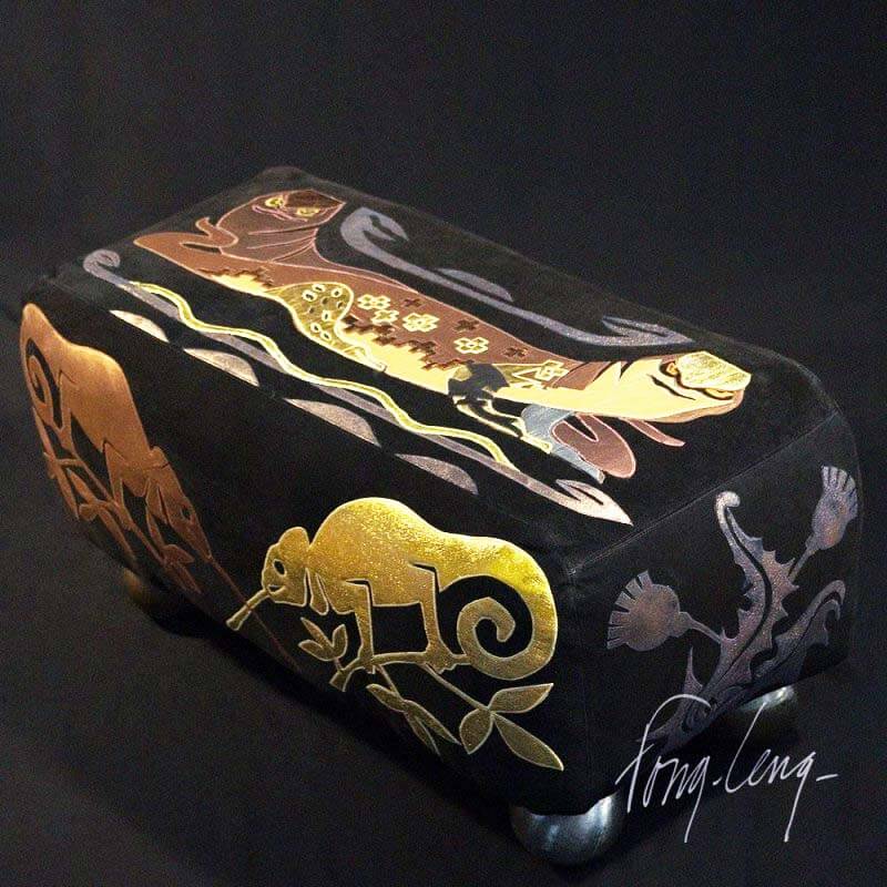 Tabouret by Fong Leng